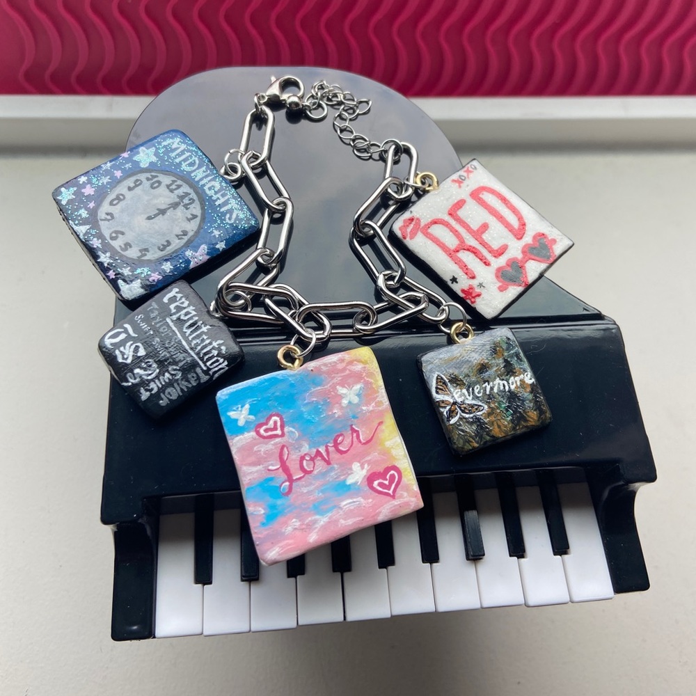 ‼️‼️Handmade Taylor Swift Inspired Album Cover Polymer Clay Art Charm Bracelet. - Picture 1 of 16